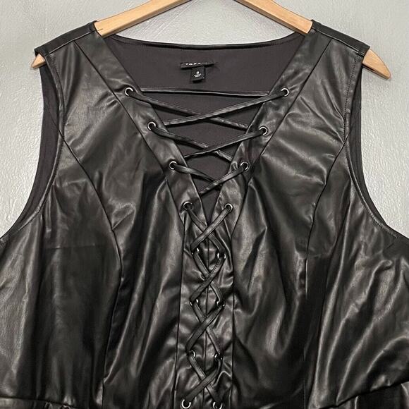 Torrid Black Faux Leather Lace Up Top Plus Size 3X Tank Peplum Club Moto Biker - Picture 2 of 9